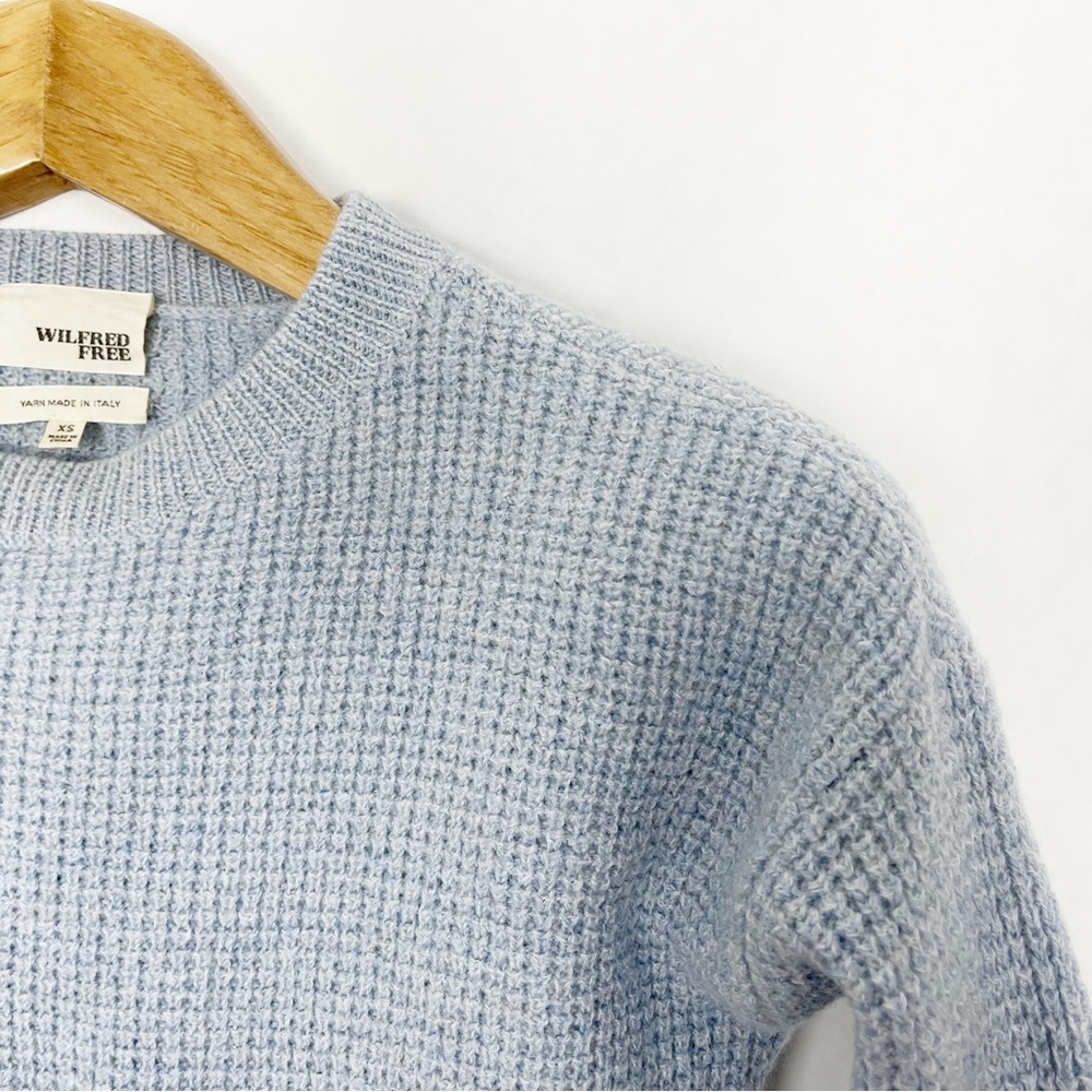 Aritzia Wilfred Wool Waffle Knit Light Blue‎ Crewneck Italian Yarn Size XS